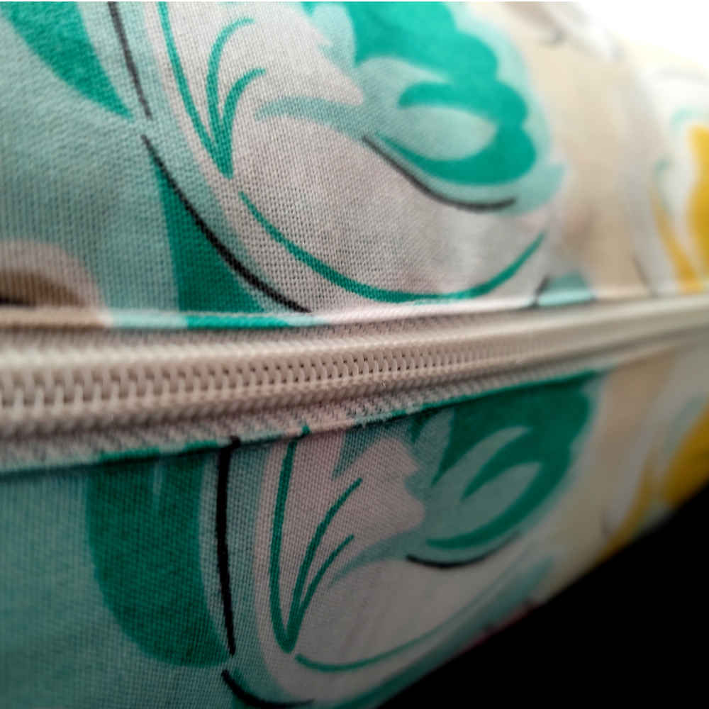 Restful Comfort Bed Pillow – Soft Linen Cover Model Raha (2x)