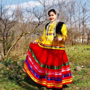 Persian Gilani Girl's Traditional Clothing Set