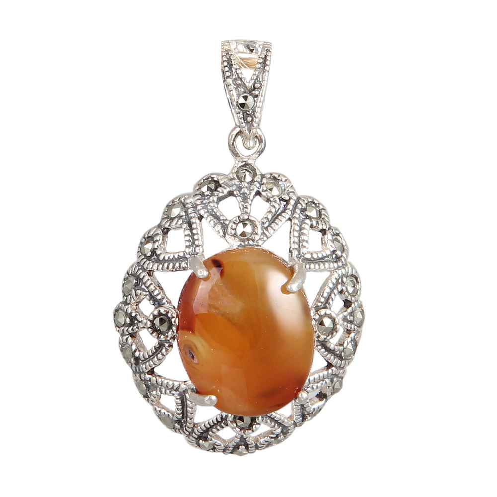 Persian Silver Pendant Classic Style with Yemeni Aqeeq Gemstone Heart