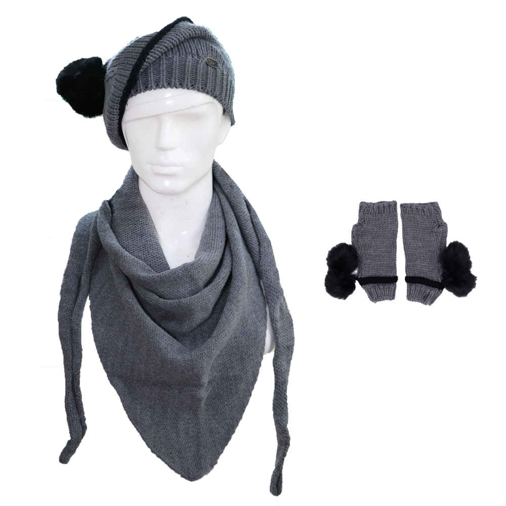 Women’s Knitted Hat and Scarf Set Model Ara