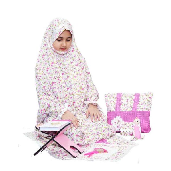 Girls' Taklif Ceremony Chador Set with Sleeves Model Goldar