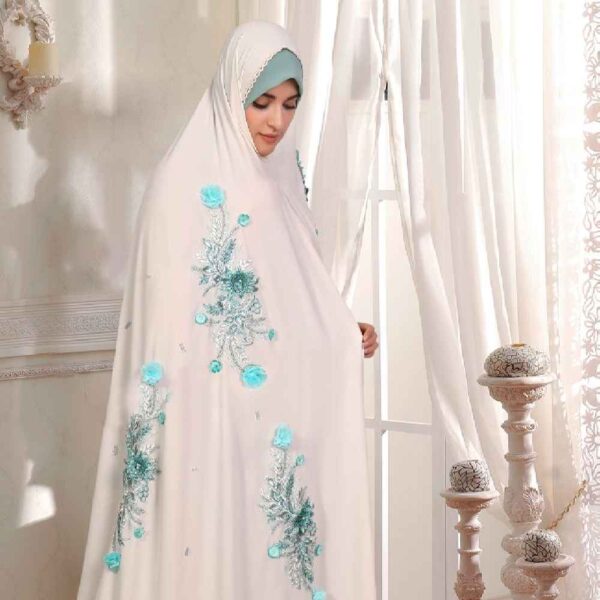 Iranian Bride's Wedding Chador Model Sara