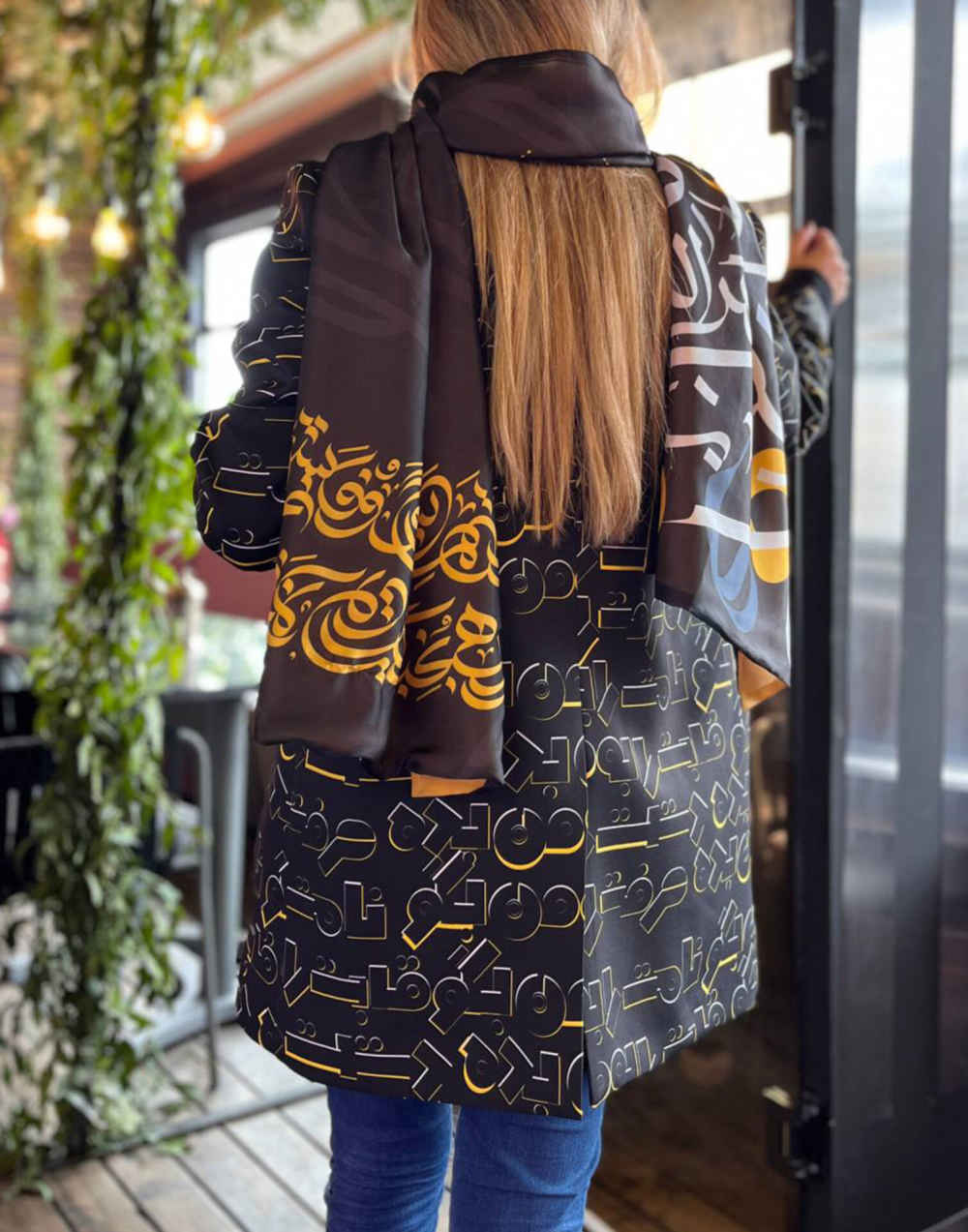 Persian Manto Model Sokhan