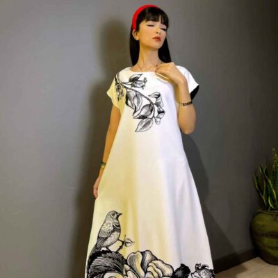 Women’s Fashion Short Sleeves Dress with Bird & Flower Design Model Hesse Gharib