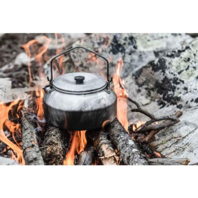 Lightweight 0.6-Liter Outdoor Camping Kettle – Portable and Perfect for Campfires
