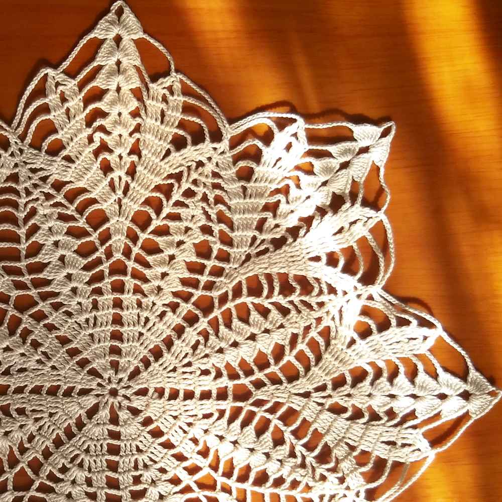 Crochet Hand Knitted Tablecloth Model Dooneh