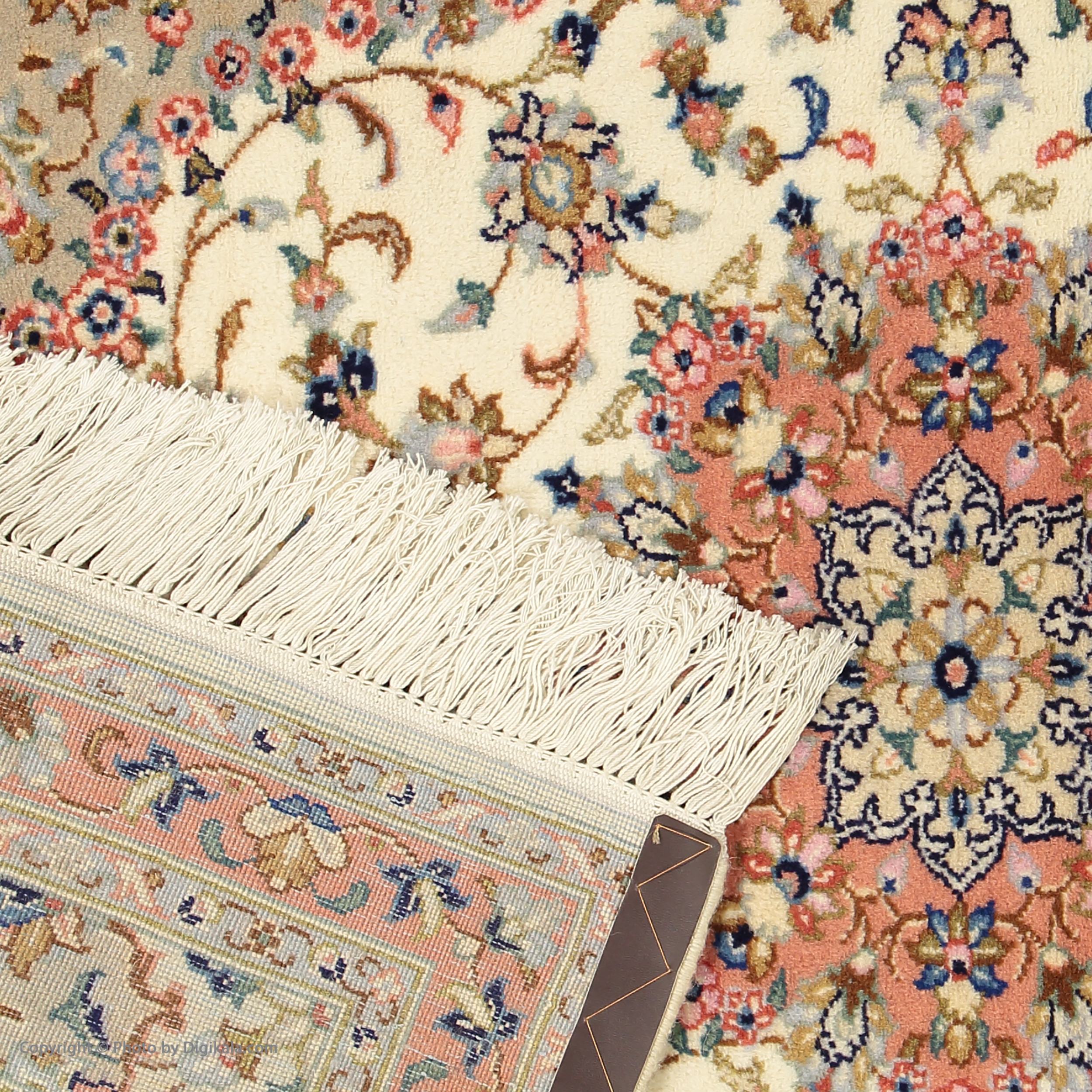 Persian Wool Carpet Hand-Knotted with Medallion design Model Nahal