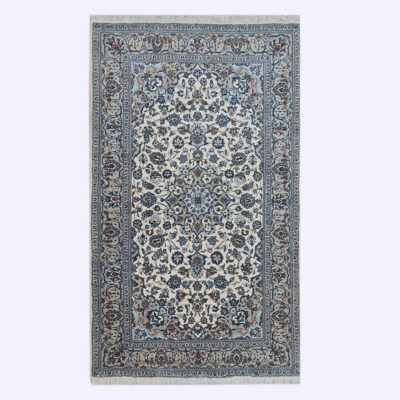 Persian Wool Carpet Hand-Knotted with Medallion design Model Salva