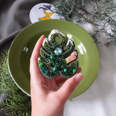 Handmade Beaded Feminine Brooch Pin – Barg Design