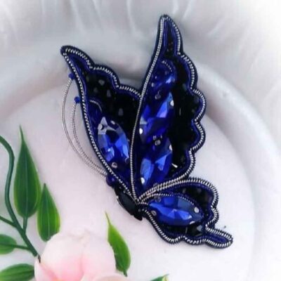 Handmade Feminine Beaded Brooch Pin – Parva Model