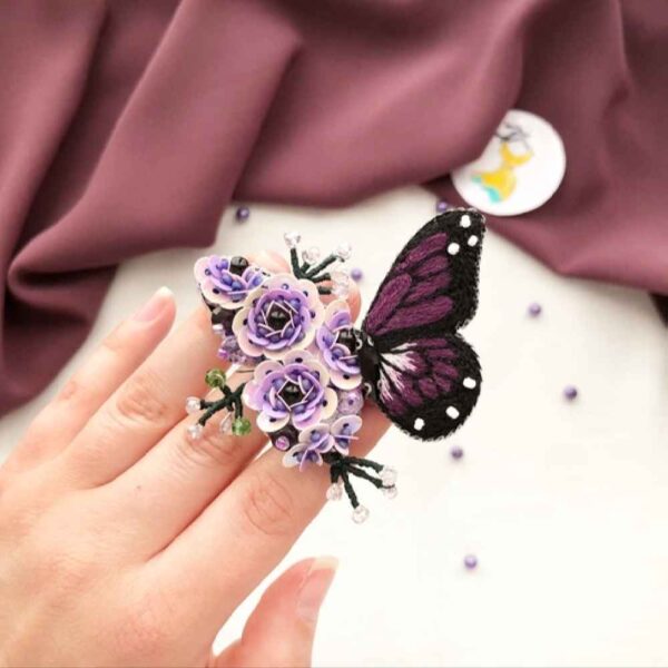 Handmade Feminine Beaded Brooch Pin – Violet Design