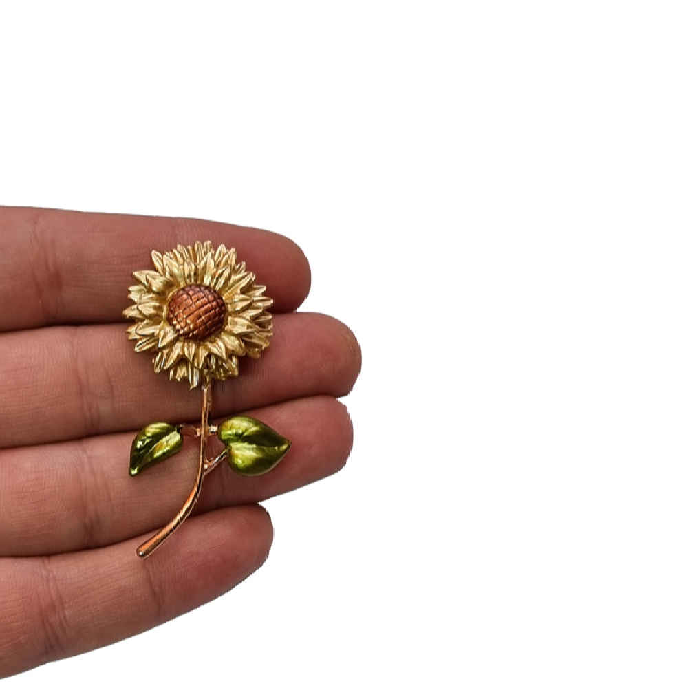 Flower Brooch Pin – Metal Sunflower Design