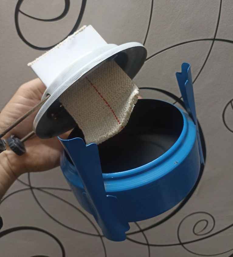 Portable Outdoor Oil Camping Stove 6325 – Compact and Efficient