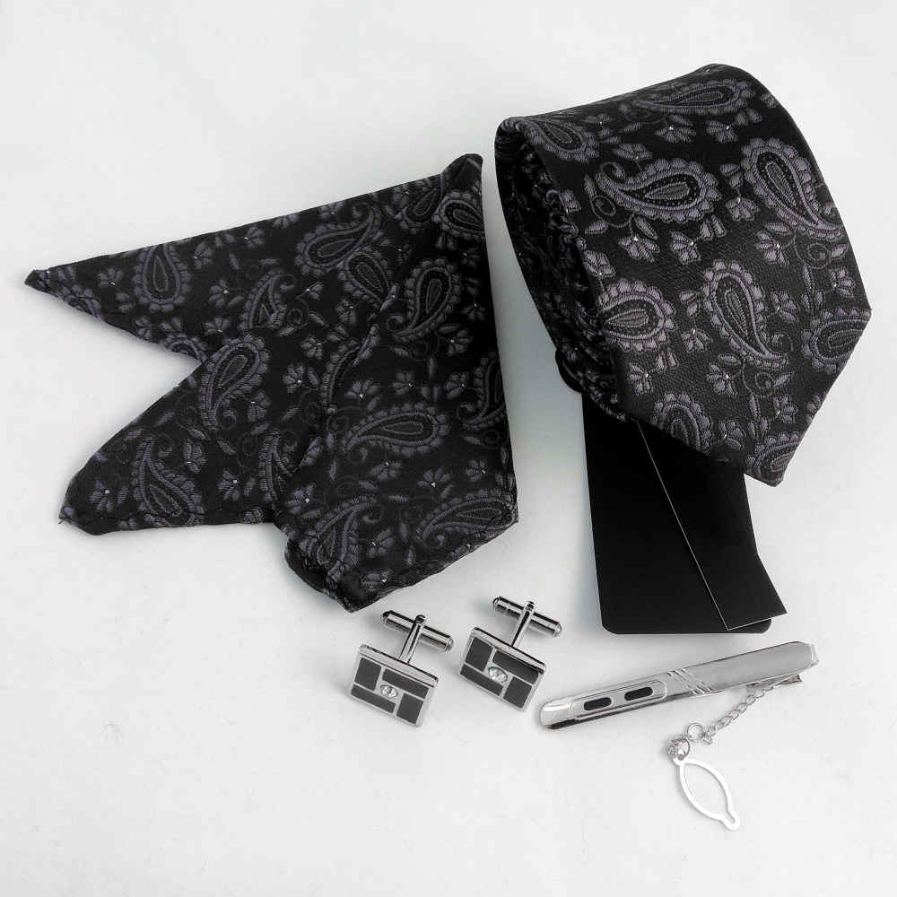 Men’s Tie, Handkerchief & Cufflinks Neckwear Set – Luxurious Tradition