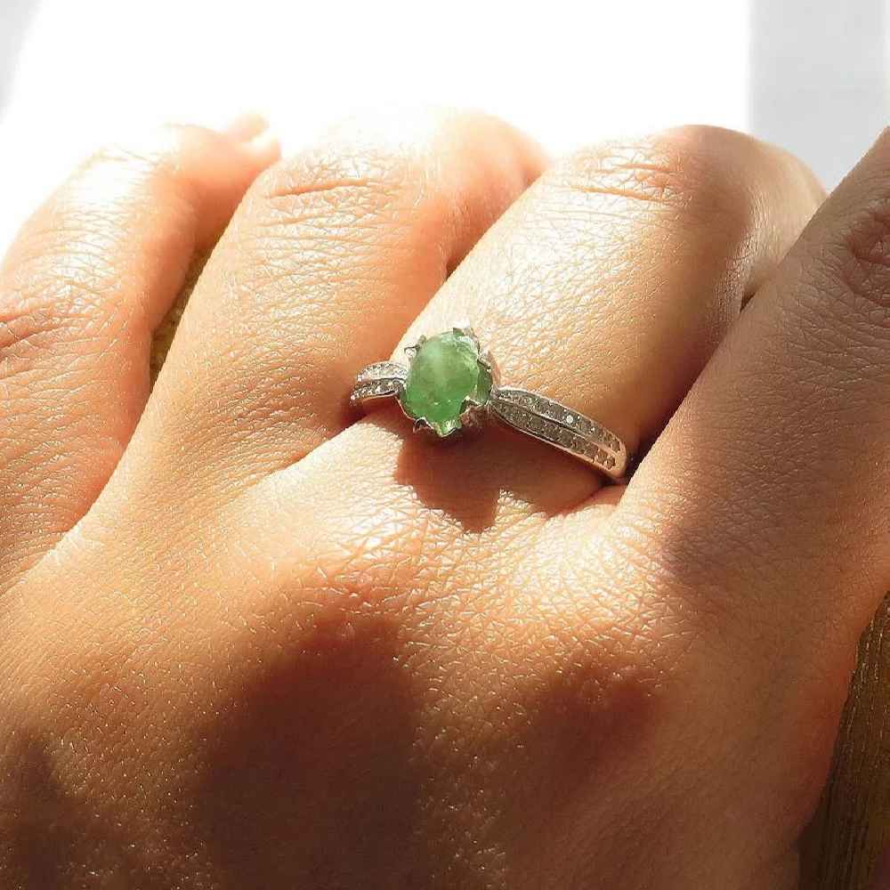 Green Emerald Silver Ring For Women Engagement Sepid