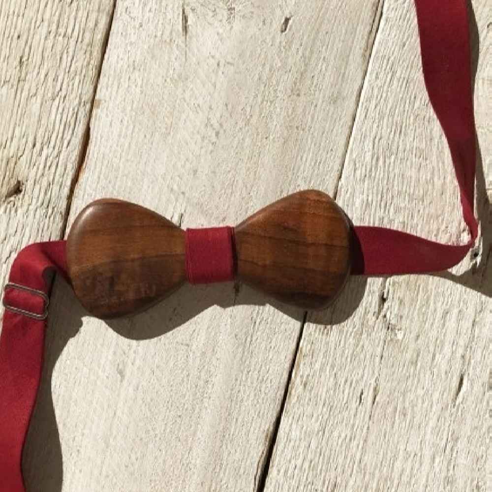 Handcrafted Wooden Bow Tie – Elegant Payam Model