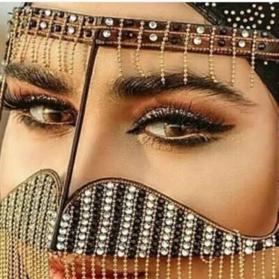 Handcrafted Rhinestone Battoulah Mask – Gulf Burqa Ilia