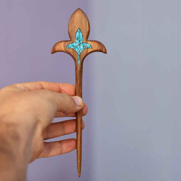 Wooden Hair Stick Handcrafted Matter Lotus Flower Design Inlaid with Gems