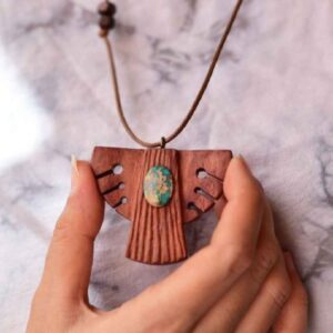 Wood & Turquoise Pendant Necklace Model Ahura