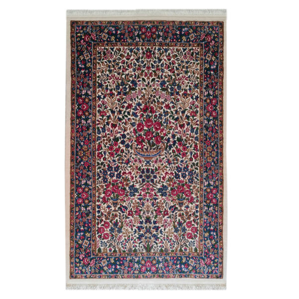 Persian Wool Carpet Hand-Knotted Model Kiana