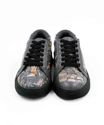 Graffiti Print Sneakers – Women’s Chic Casual Shoes Model Nature