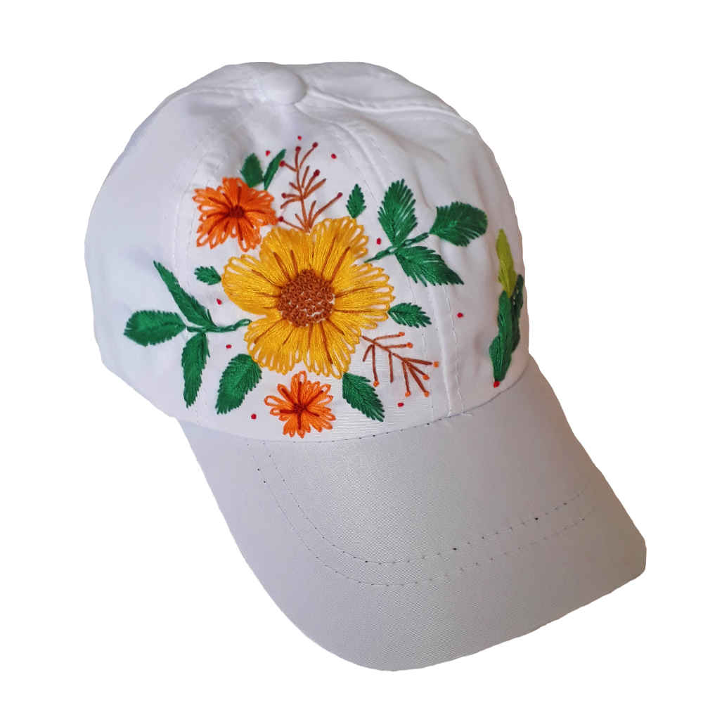 Women's White Embroidered Cap - Model Sima