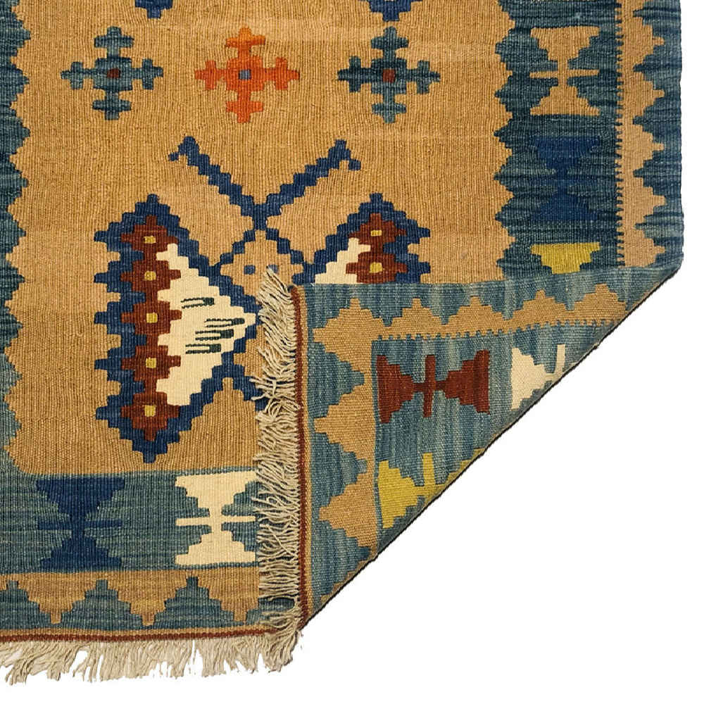 Persian Wool Kilim Rug Traditional Handwoven Model Parvane