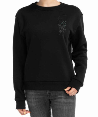 Woman’s Casual Crew Neck Sweatshirt Model Jana