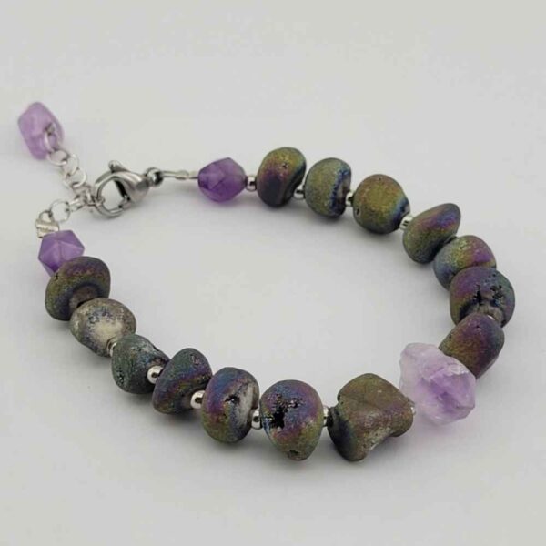 Beaded Bracelet for Women – Fire Agate & Amethyst Gemstones