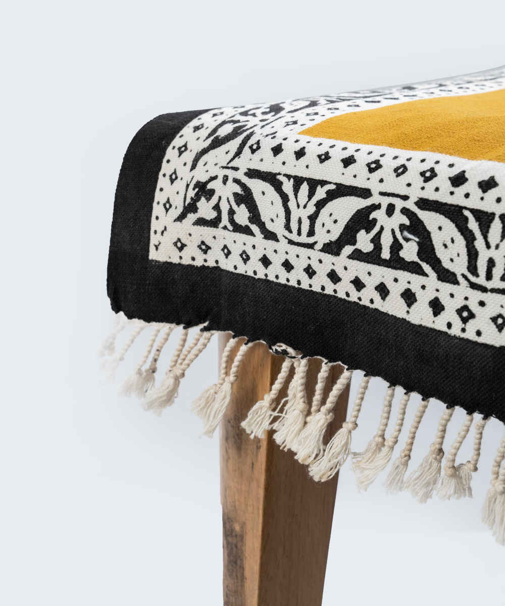 Block Print Linen Tablecloth Model Shabnaz