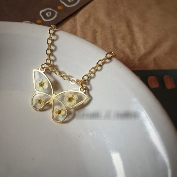 Resin Necklace Pendant for Women Handcrafted Faranak