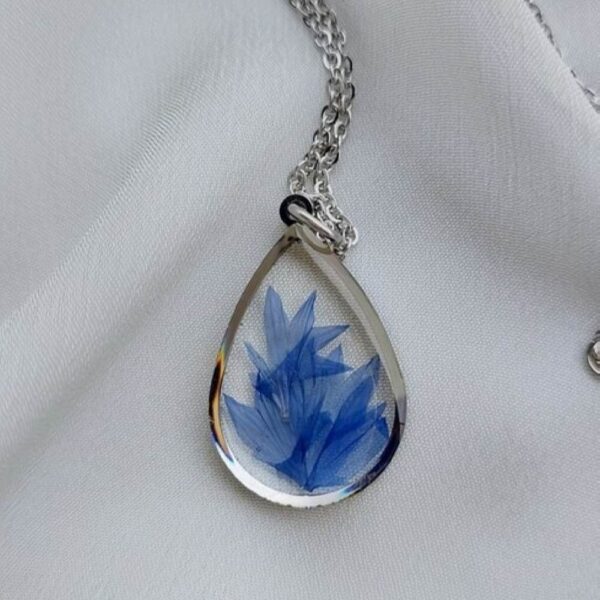 Resin Necklace Pendant for Women Handcrafted Gandom