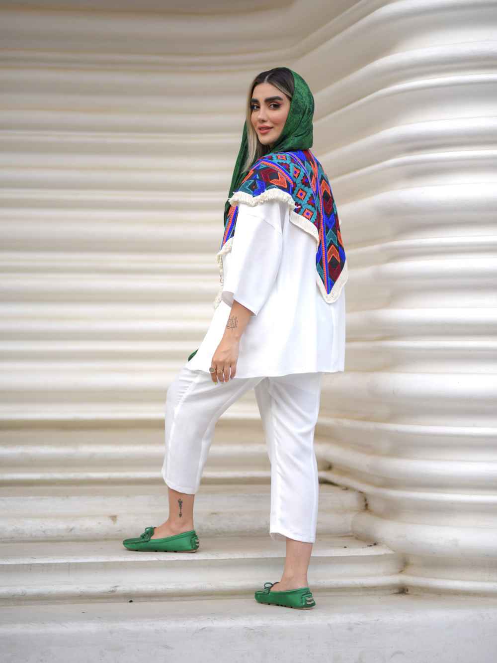 Persian Embroidered Manto & Pants Set Model Mahoor - ShopiPersia