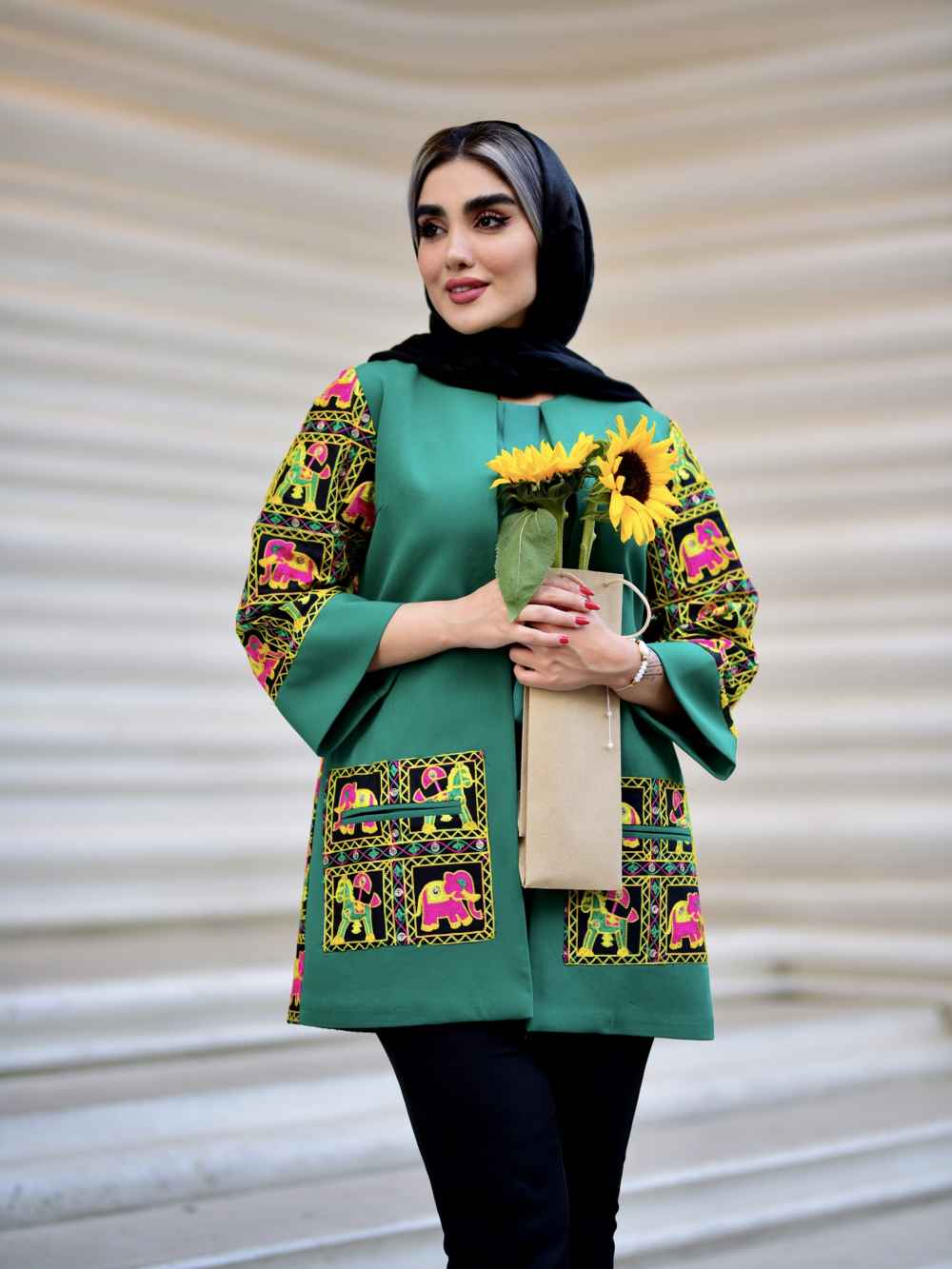 Persian Suzani Manto Model Arva