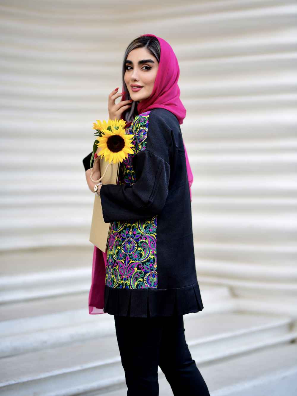 Persian Suzani Manto Model Aylar