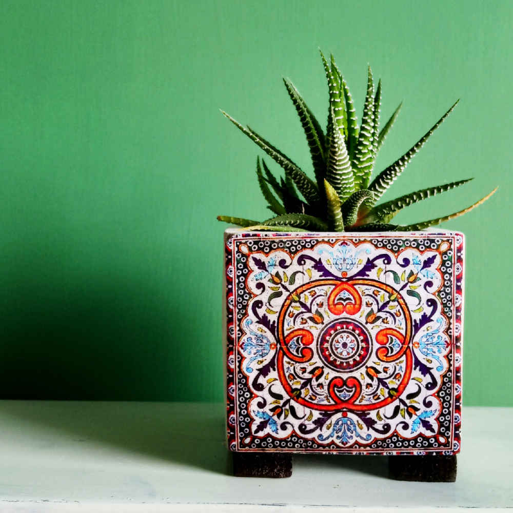 Decorative Persian Square Concrete Vase Model Farimah