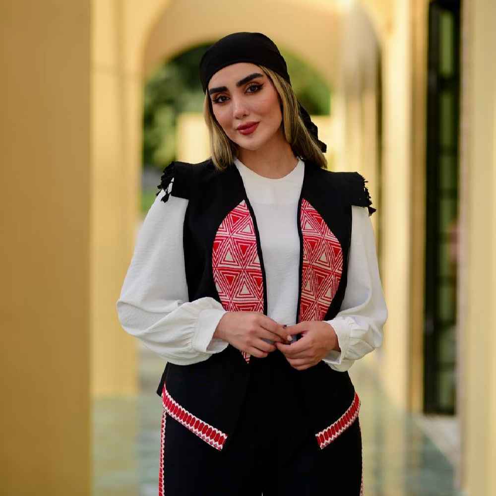 Women's Vest, Tunic & Pants Set Model Gunash