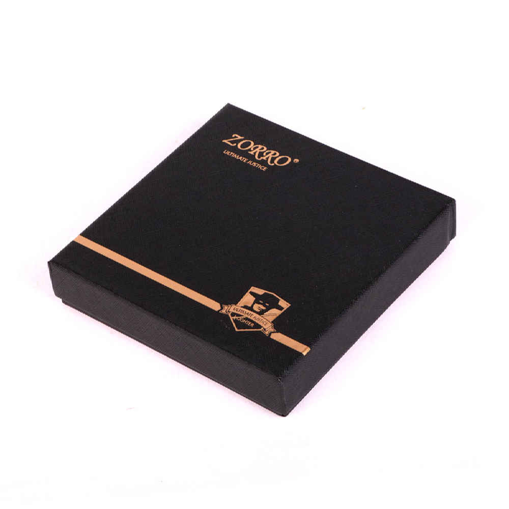 Engraved Metal Ashtray – Intricate Artistic Design Ilia