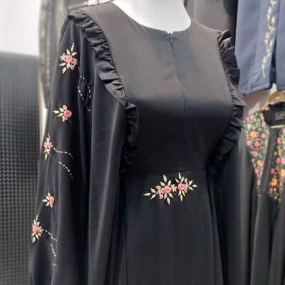 Traditional Abaya for Muslim Women Floral with Soft Crepe Fabric