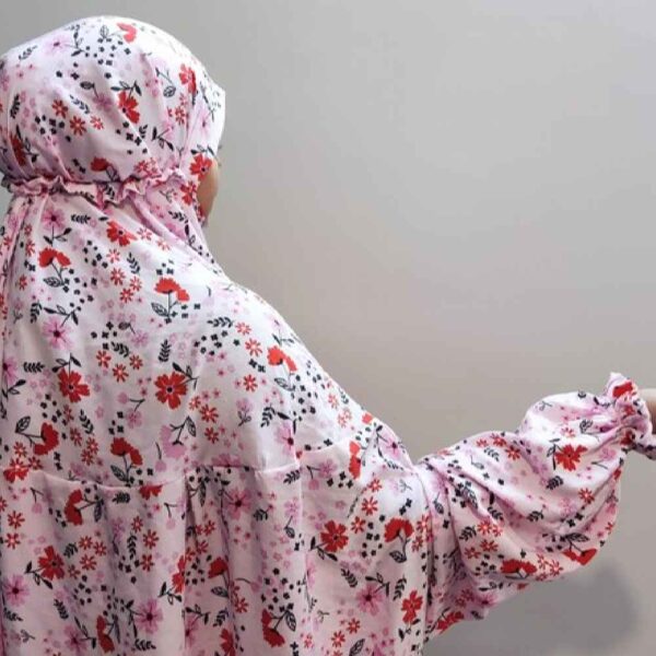 Islamic Namaz Chador with Sleeves for Women Ideal for Praying - Floral Pattern Sahar