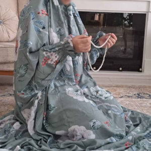 Islamic Namaz Chador with Sleeves for Women Ideal for Praying – Floral Pattern Samin
