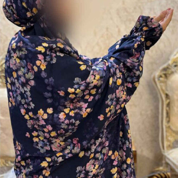Islamic Namaz Chador with Sleeves for Women Ideal for Praying - Floral Pattern Azar