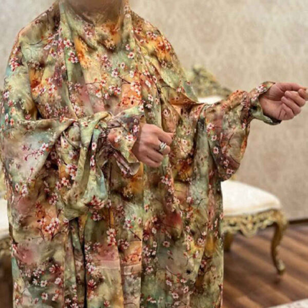 Islamic Namaz Chador with Sleeves for Women Ideal for Praying - Floral Pattern Mahya