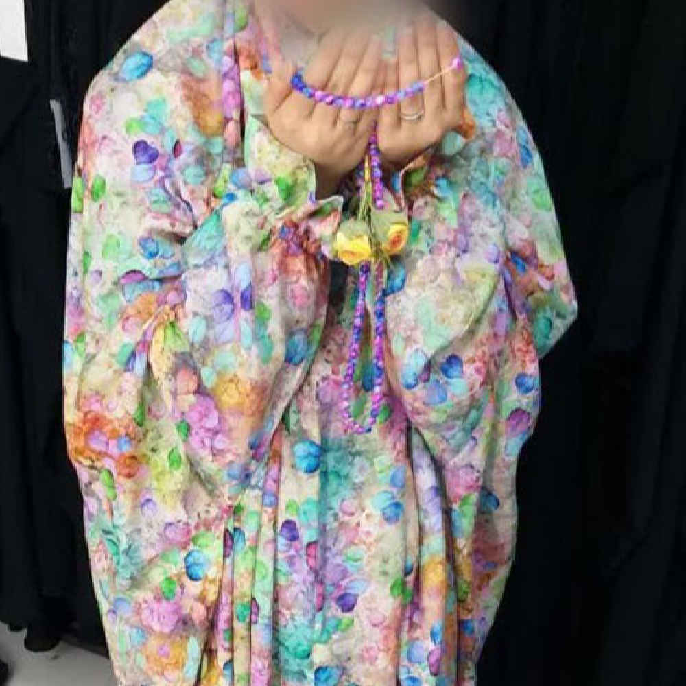 Islamic Namaz Chador with Sleeves for Women Ideal for Praying - Floral Pattern Hasti