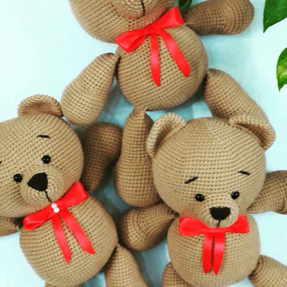 Handmade Amigurumi Stuffed Teddy Bear Animal – Model Nelson | Classic & Cuddly