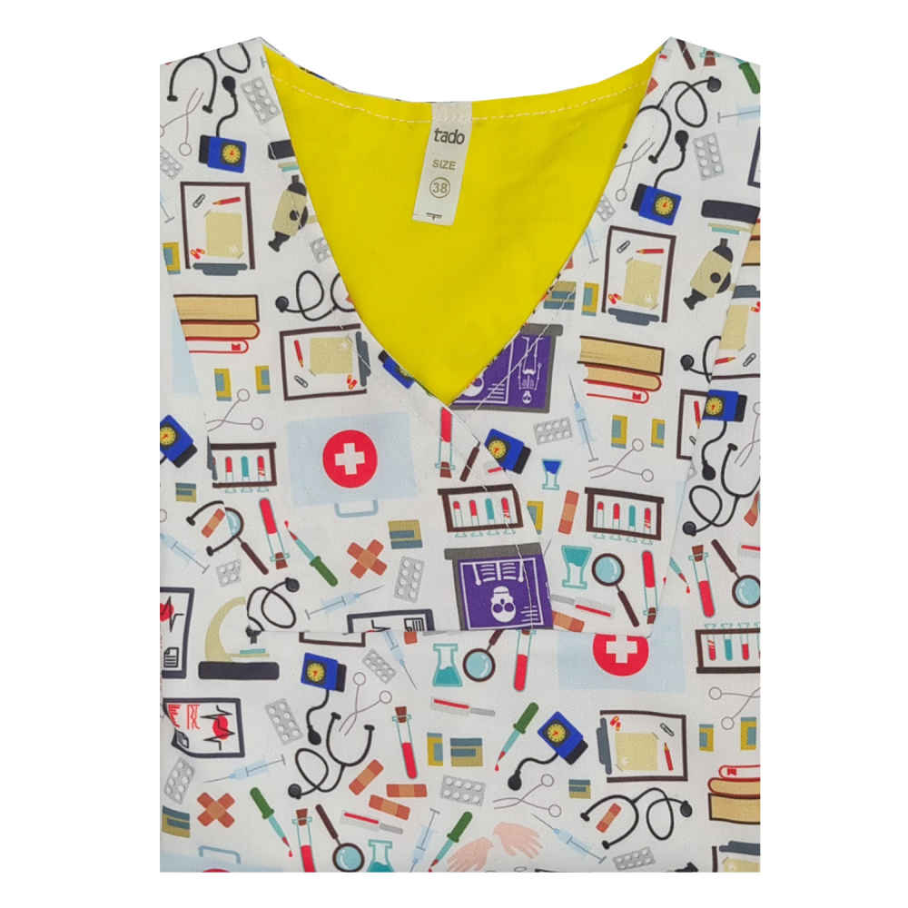 Women’s Medical Scrub Top – Versatile & Comfortable