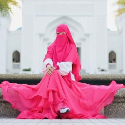 Magenta Islamic Crepe Square Scarf & Niqab Set for Women