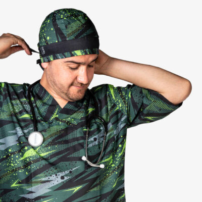Men’s Green Medical Scrub Top & Cap Set – Vibrant & Durable