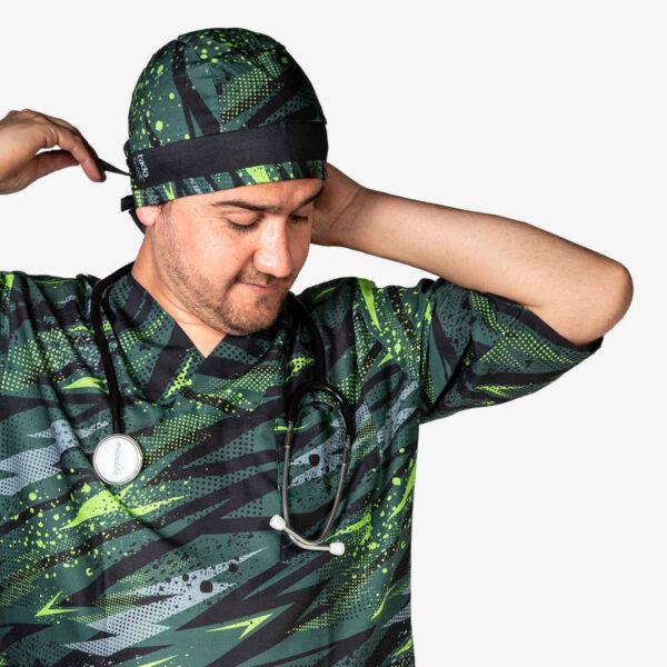 Men's Green Medical Scrub Top & Cap Set – Vibrant & Durable