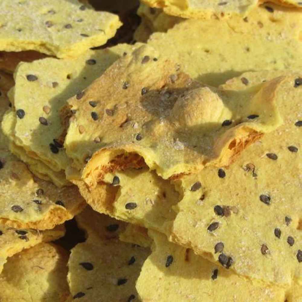 Persian Dried Bread - Traditional Persian Dried Bread with Milk from Ardistan Region